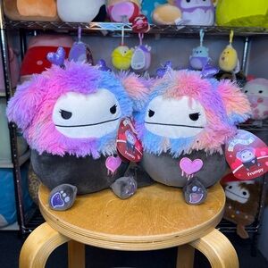 Squishmallows Frumpy the Valentine’s Day Bigfoot 👣